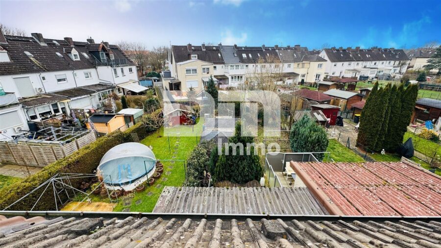 (R)eserviert!Wunderschönes Reihenhaus in exponierter Lage mit Traumgarten - DG Panoramablick
